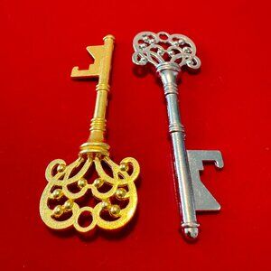 Bottle Opener Elegant Crown Key Shaped Gold or Silver Barware Bartender Pendant